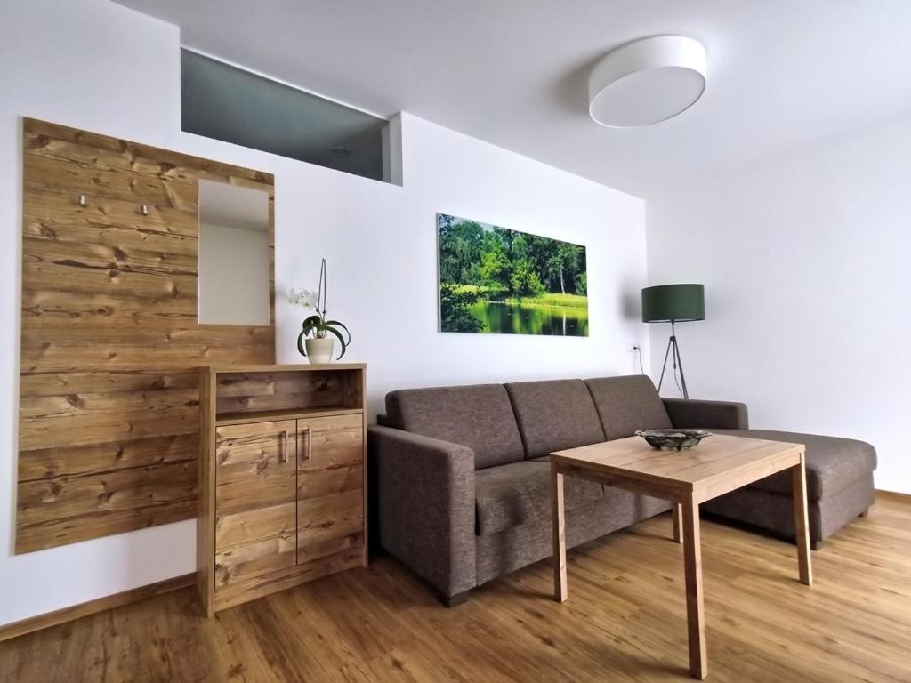 Ferienwohnungen Fewo Landglueck Herrieden Exterior foto