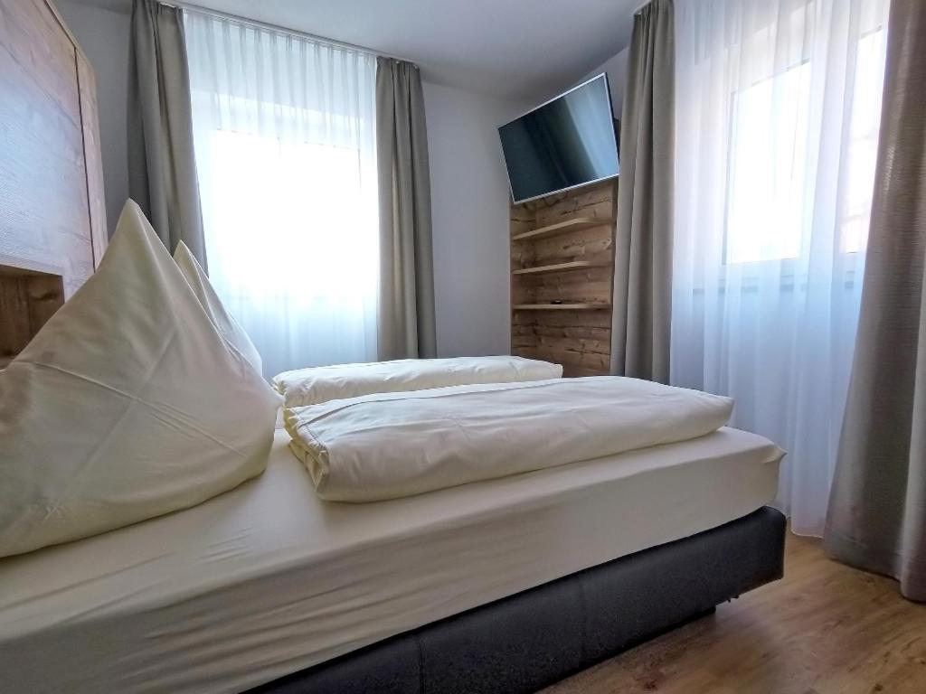 Ferienwohnungen Fewo Landglueck Herrieden Exterior foto